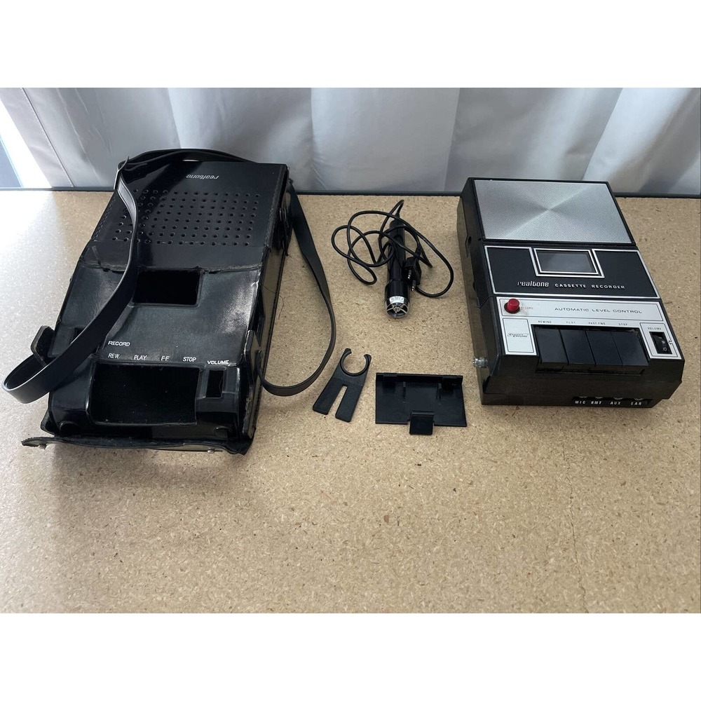 Vintage Realtone Cassette Recorder, Case & Mic•Model 7611•Tested•NOT WORKING•
